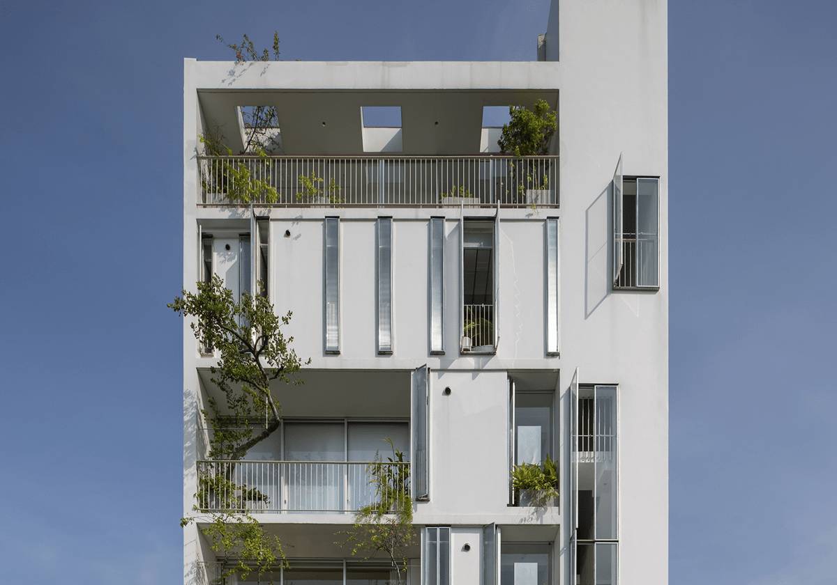 RB HOUSE